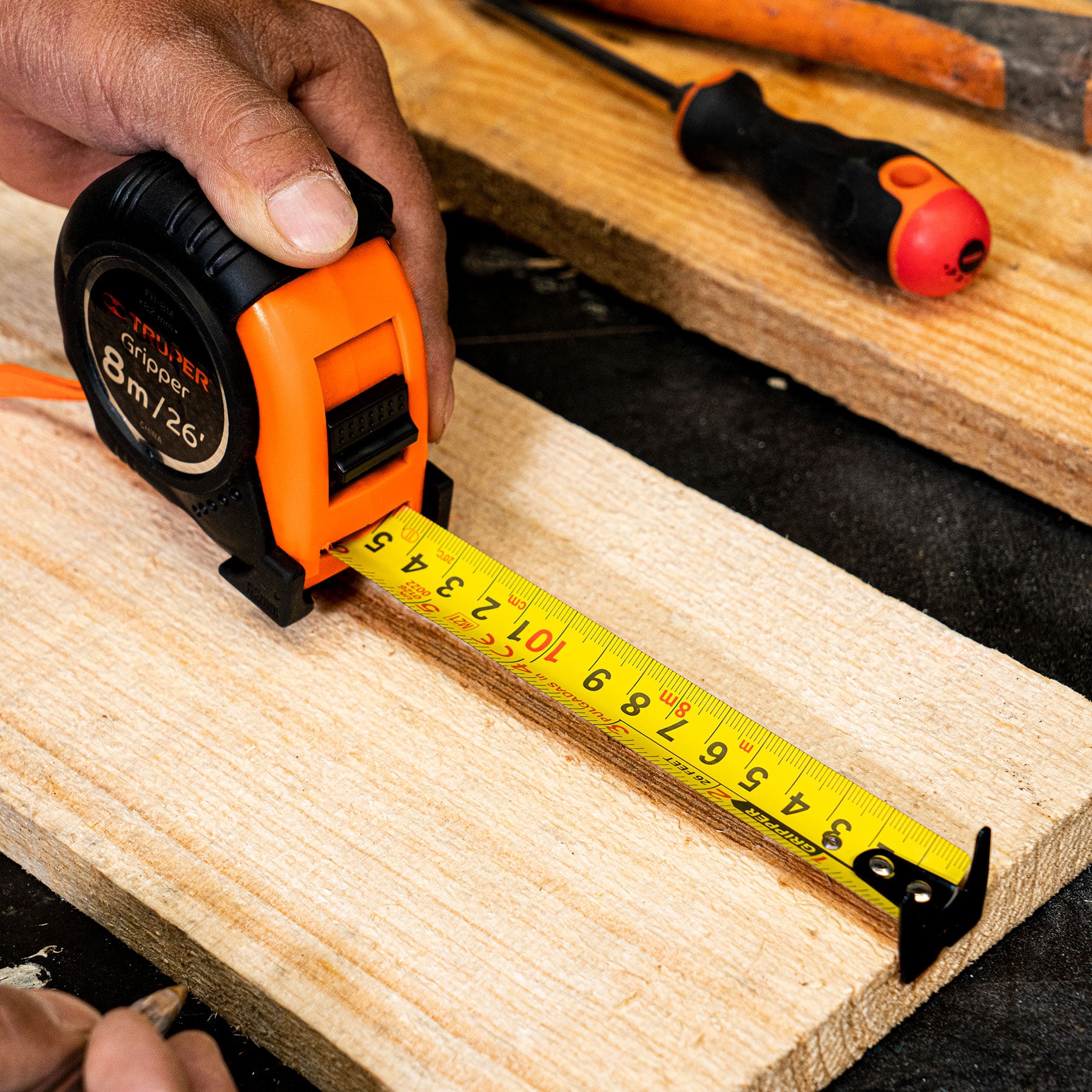 Flexómetro Gripper contra impactos 8 m cinta 25 mm, TRUPER - Imagen 2